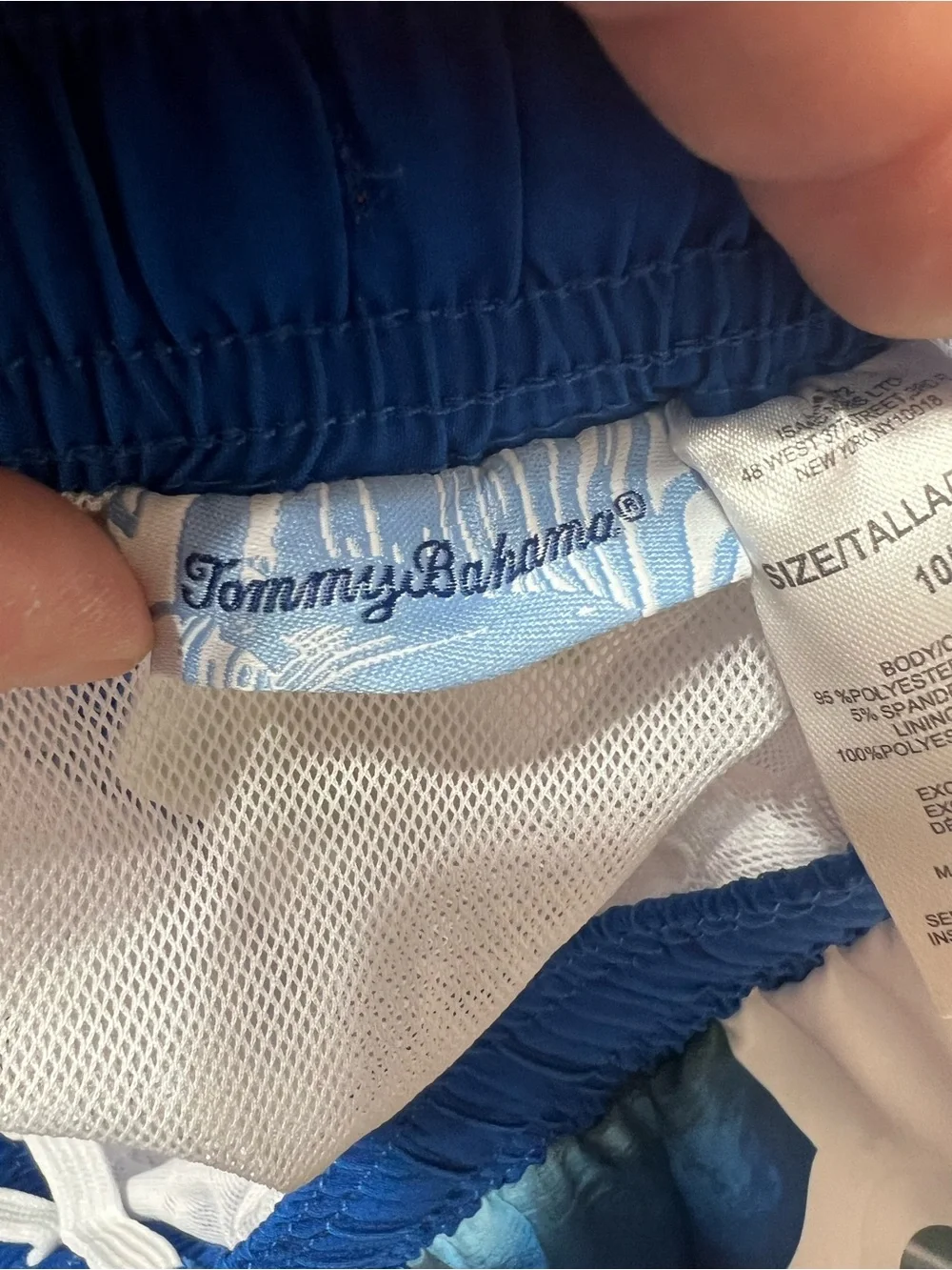 Tommy Bahama Kids Multicolor Tropical Photo-Block Swim Trunks